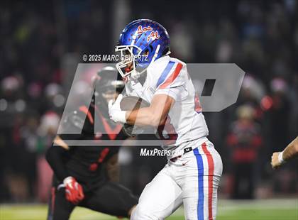 Thumbnail 3 in Los Alamitos @ San Clemente (CIF SS Division 2 Final) photogallery.