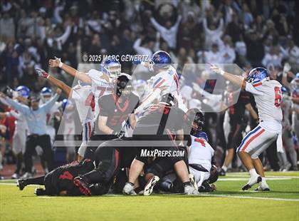 Thumbnail 3 in Los Alamitos @ San Clemente (CIF SS Division 2 Final) photogallery.
