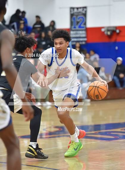 Thumbnail 1 in Bishop Montgomery @ Serra photogallery.