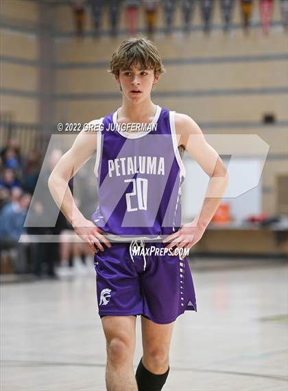Thumbnail 1 in Petaluma @ Windsor (Windsor Holiday Shootout Final)  photogallery.