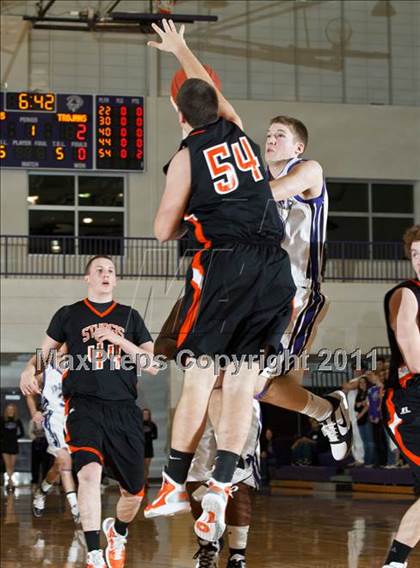 Thumbnail 3 in Sturgis @ Lakeview photogallery.