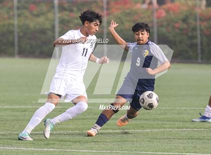 Thumbnail 2 in San Juan Hills vs. Millikan (Hawks Invitational) photogallery.