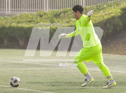 Thumbnail 2 in San Juan Hills vs. Millikan (Hawks Invitational) photogallery.