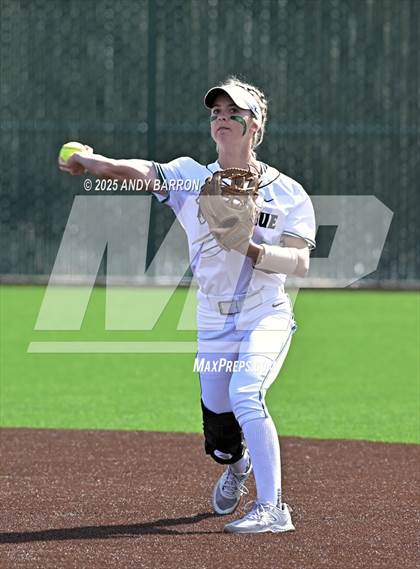 Thumbnail 1 in Spanish Springs @ Bishop Manogue photogallery.