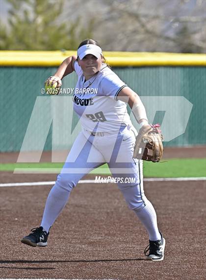Thumbnail 3 in Spanish Springs @ Bishop Manogue photogallery.