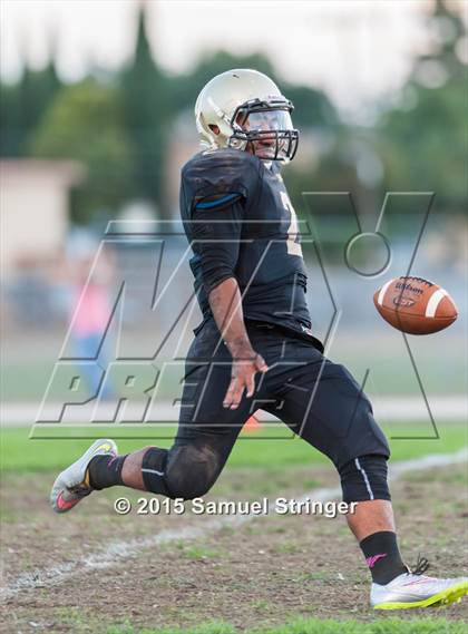 Thumbnail 2 in Hayward vs. Campolindo photogallery.