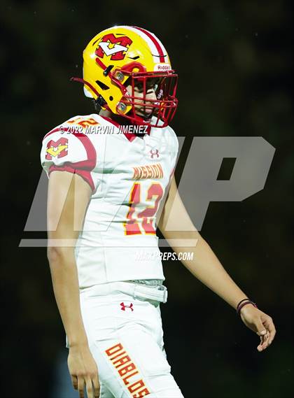 Thumbnail 1 in Sierra Canyon vs Mission Viejo photogallery.