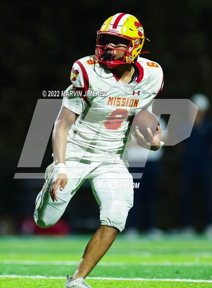 Thumbnail 3 in Sierra Canyon vs Mission Viejo photogallery.