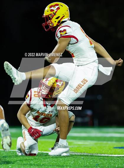 Thumbnail 3 in Sierra Canyon vs Mission Viejo photogallery.