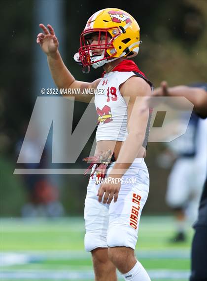 Thumbnail 2 in Sierra Canyon vs Mission Viejo photogallery.