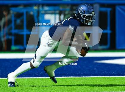 Thumbnail 1 in Sierra Canyon vs Mission Viejo photogallery.