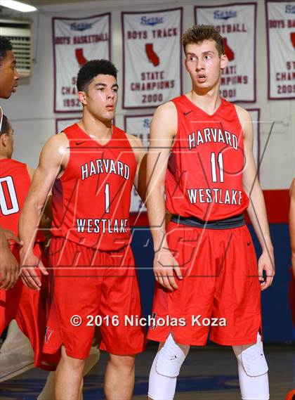Thumbnail 3 in Harvard-Westlake vs. Serra (CIF SoCal Regional D4 Playoffs) photogallery.