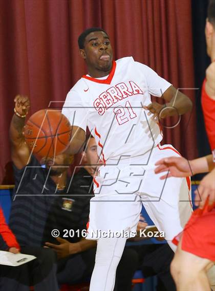Thumbnail 1 in Harvard-Westlake vs. Serra (CIF SoCal Regional D4 Playoffs) photogallery.