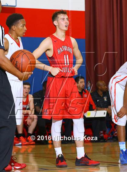 Thumbnail 3 in Harvard-Westlake vs. Serra (CIF SoCal Regional D4 Playoffs) photogallery.