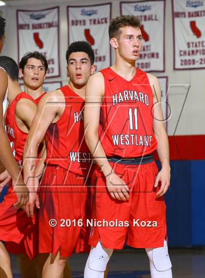 Thumbnail 2 in Harvard-Westlake vs. Serra (CIF SoCal Regional D4 Playoffs) photogallery.