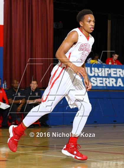 Thumbnail 2 in Harvard-Westlake vs. Serra (CIF SoCal Regional D4 Playoffs) photogallery.