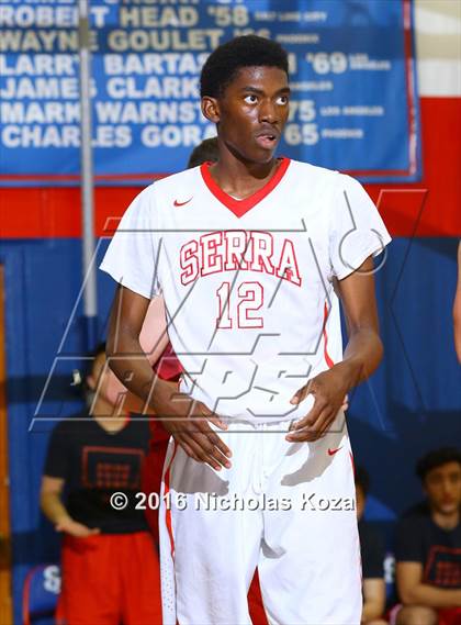 Thumbnail 3 in Harvard-Westlake vs. Serra (CIF SoCal Regional D4 Playoffs) photogallery.