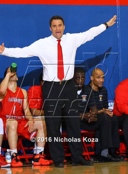 Thumbnail 3 in Harvard-Westlake vs. Serra (CIF SoCal Regional D4 Playoffs) photogallery.
