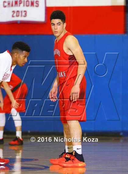 Thumbnail 3 in Harvard-Westlake vs. Serra (CIF SoCal Regional D4 Playoffs) photogallery.