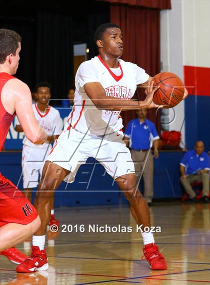 Thumbnail 2 in Harvard-Westlake vs. Serra (CIF SoCal Regional D4 Playoffs) photogallery.
