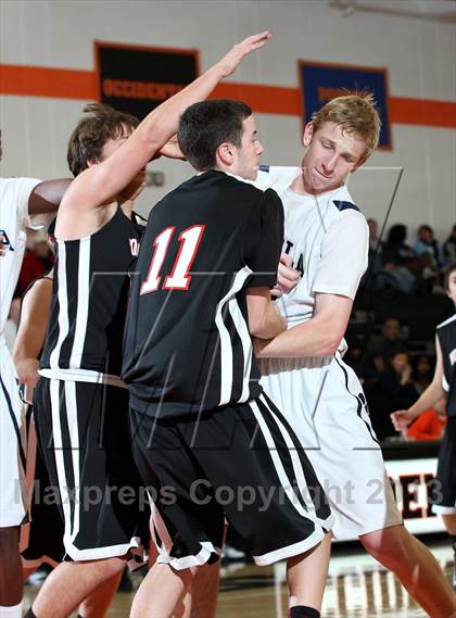 Thumbnail 2 in Harvard-Westlake @ Loyola photogallery.