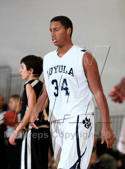 Thumbnail 2 in Harvard-Westlake @ Loyola photogallery.