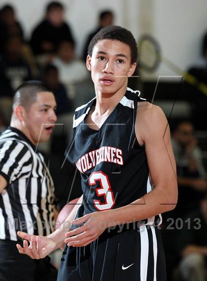 Thumbnail 1 in Harvard-Westlake @ Loyola photogallery.