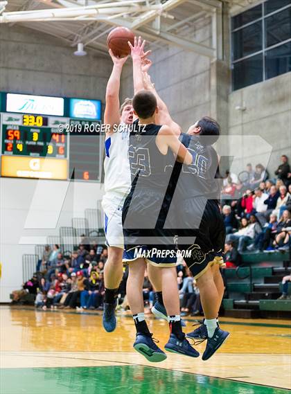 Thumbnail 1 in Fortuna vs. Del Norte photogallery.