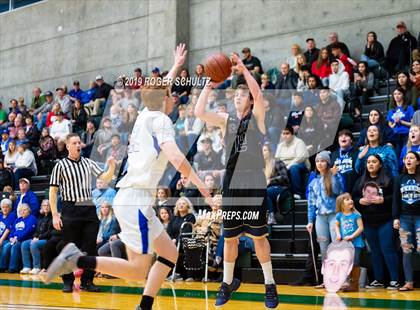 Thumbnail 2 in Fortuna vs. Del Norte photogallery.