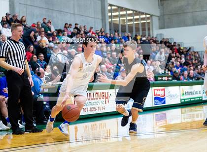 Thumbnail 1 in Fortuna vs. Del Norte photogallery.