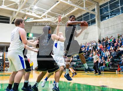 Thumbnail 2 in Fortuna vs. Del Norte photogallery.