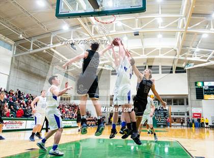 Thumbnail 3 in Fortuna vs. Del Norte photogallery.