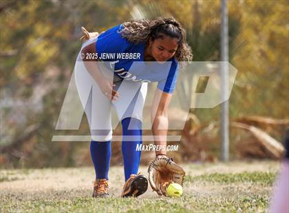 Thumbnail 3 in Sierra Vista @ Spring Valley photogallery.