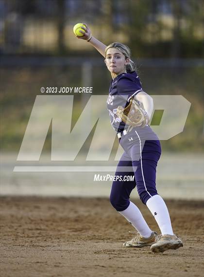 Thumbnail 2 in Lewisburg @ Olive Branch photogallery.