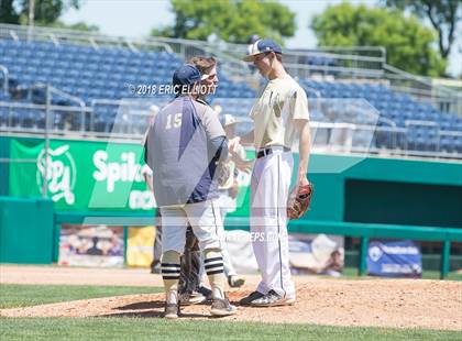 Thumbnail 3 in Vincentian Academy vs Southern Fulton (PIAA A Championship) photogallery.