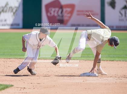 Thumbnail 3 in Vincentian Academy vs Southern Fulton (PIAA A Championship) photogallery.