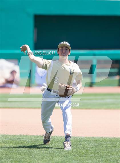 Thumbnail 2 in Vincentian Academy vs Southern Fulton (PIAA A Championship) photogallery.