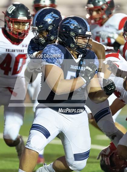 Thumbnail 3 in Lee Vs Johnson photogallery.
