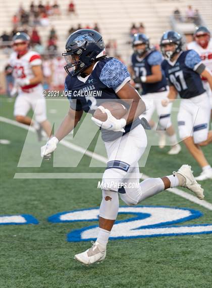 Thumbnail 2 in Lee Vs Johnson photogallery.