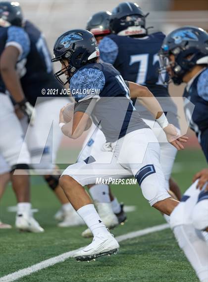 Thumbnail 3 in Lee Vs Johnson photogallery.