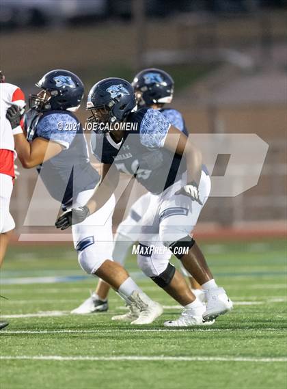 Thumbnail 3 in Lee Vs Johnson photogallery.