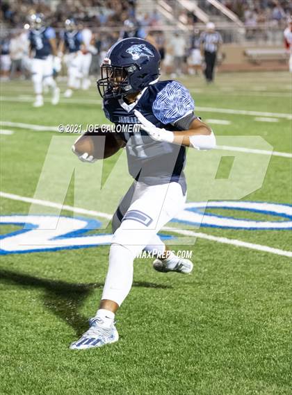 Thumbnail 2 in Lee Vs Johnson photogallery.