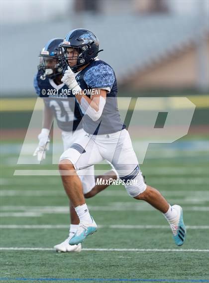 Thumbnail 1 in Lee Vs Johnson photogallery.