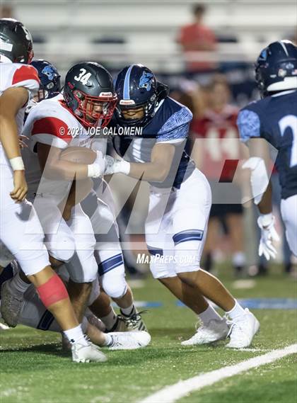 Thumbnail 3 in Lee Vs Johnson photogallery.