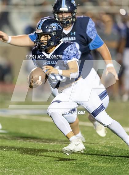 Thumbnail 3 in Lee Vs Johnson photogallery.