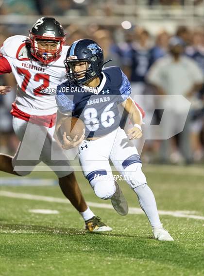 Thumbnail 1 in Lee Vs Johnson photogallery.