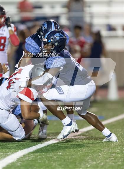 Thumbnail 2 in Lee Vs Johnson photogallery.