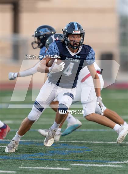 Thumbnail 3 in Lee Vs Johnson photogallery.