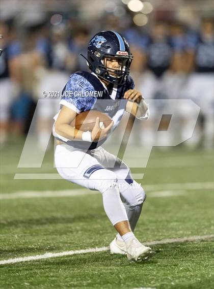 Thumbnail 3 in Lee Vs Johnson photogallery.