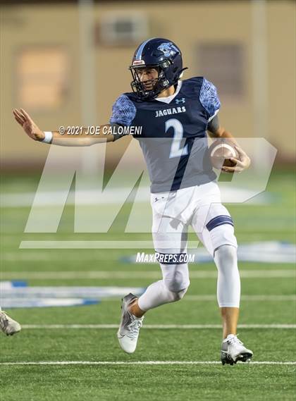 Thumbnail 3 in Lee Vs Johnson photogallery.
